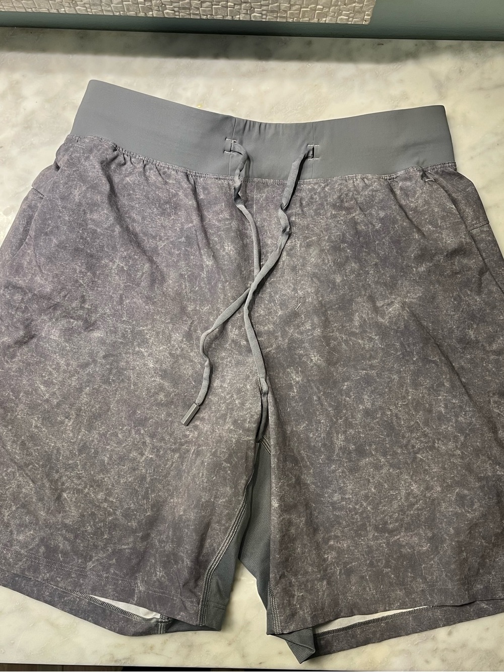lululemon athletica Men's Heathered Light Gray Athletic Shorts